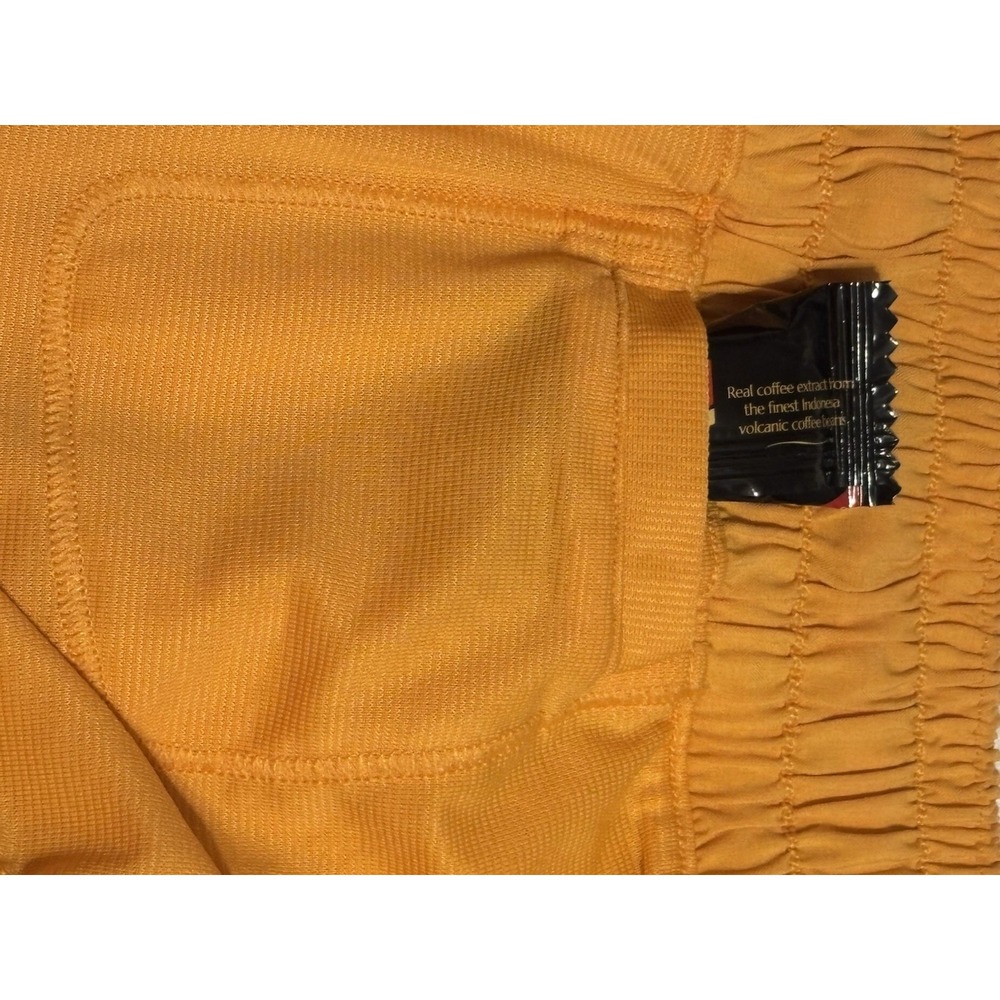 lululemon Yellow Women's Mesh Running Shorts Pull On Elastic Waist Pockets - Picture 8 of 9